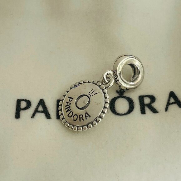 Pandora Budapest Dangle Charm Exclusive Pendant - Picture 4 of 4